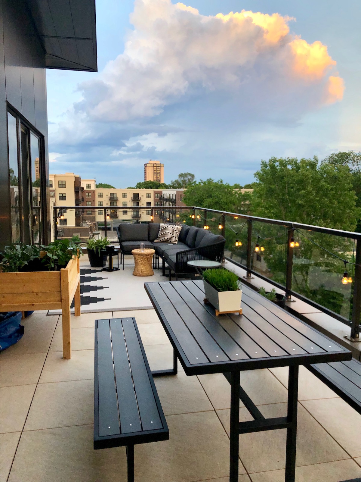 p25_patio_1200.jpg