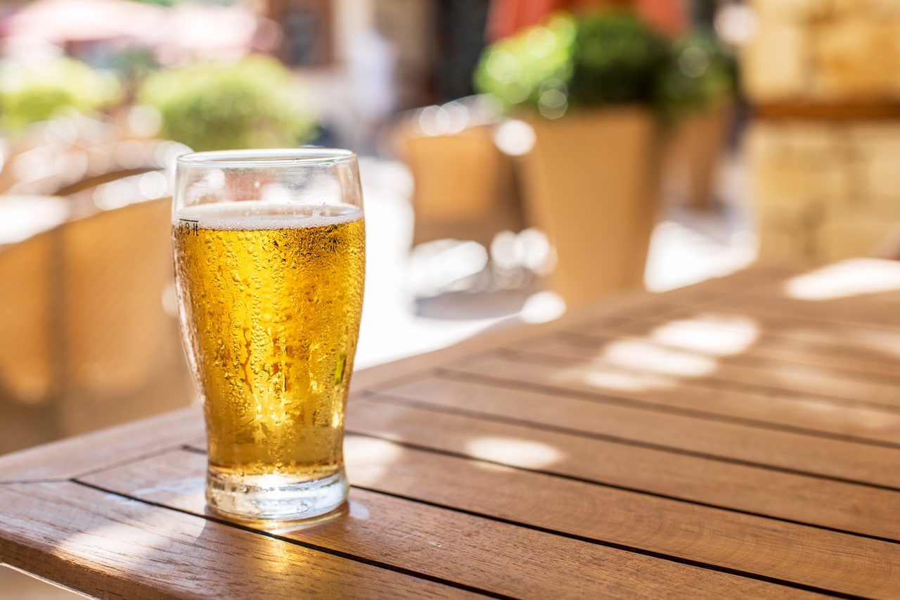 Food and drinks near Parkway 25 in St. Louis Park.
